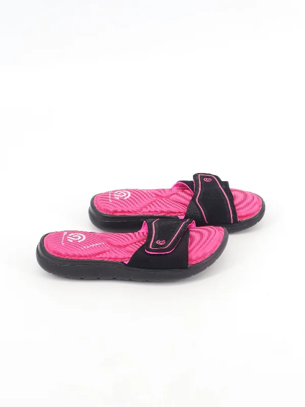 running shoes for rough terrain-Kids Girl's Brand Logo Printed Slippers,Black/Pink