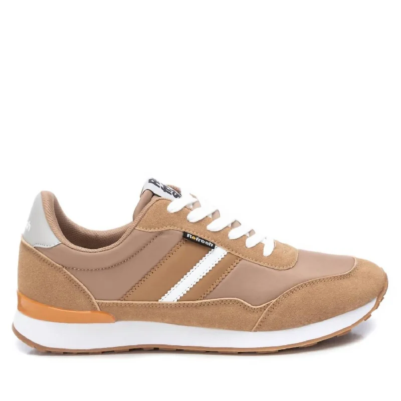 Men's Traditional Sneakers In Medium Beige