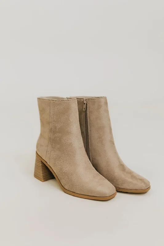 sandals for night strolls-What are quirky boots-Chukar Ankle BOOTIE - Taupe