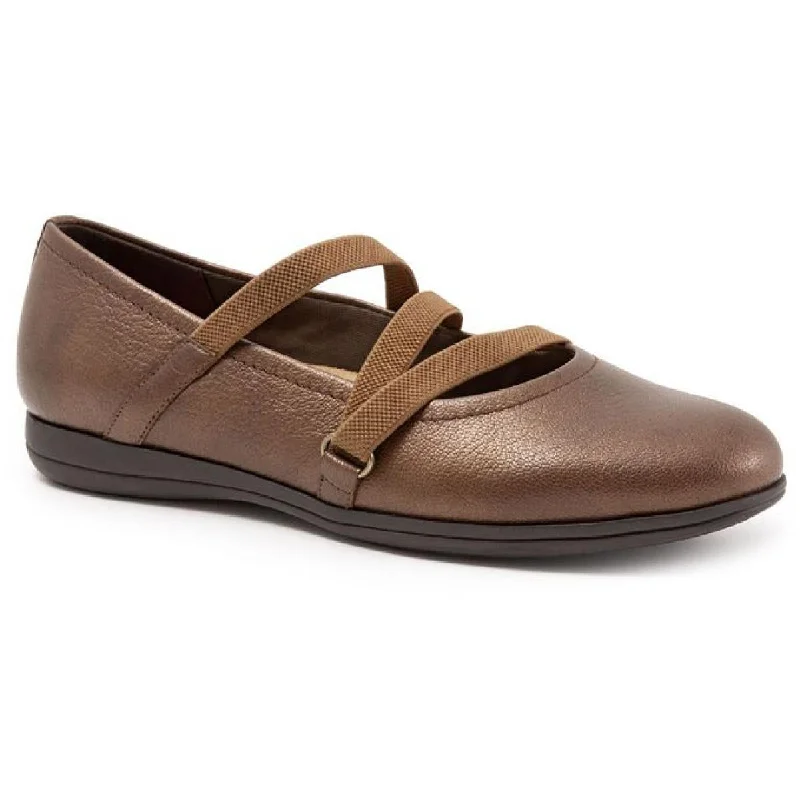 Flats near scenic trails-Trotters Womens Della Leather Slip On Flats