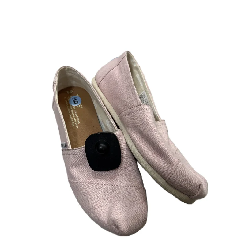 Flats near scenic charm-Shoes Flats By Toms In Pink, Size: 6