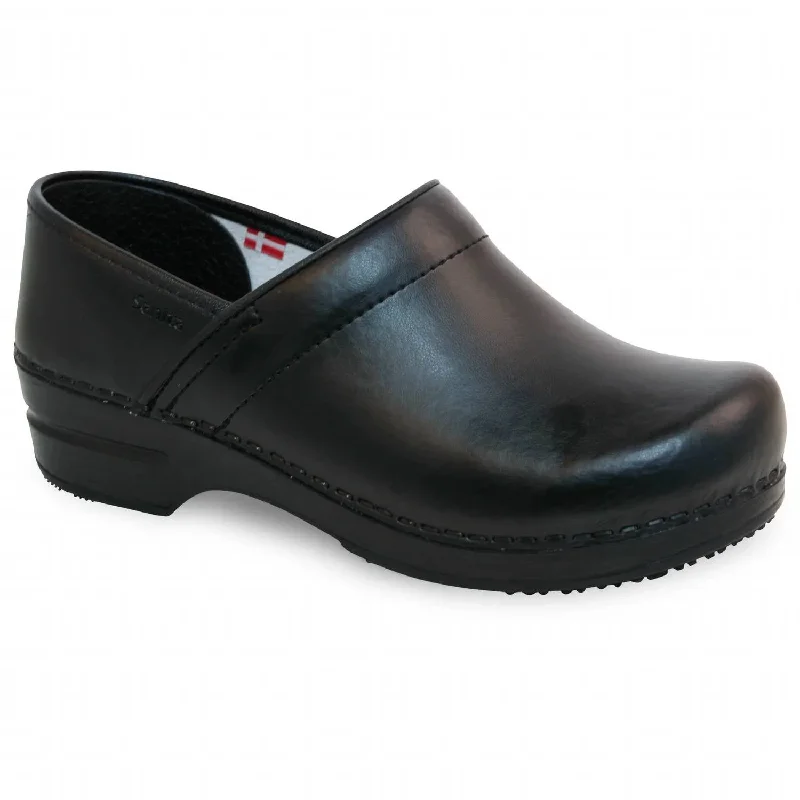 running shoes for indoor tracks-Women's Aubrey Smart Step Professional Clog In Pu Leather Black