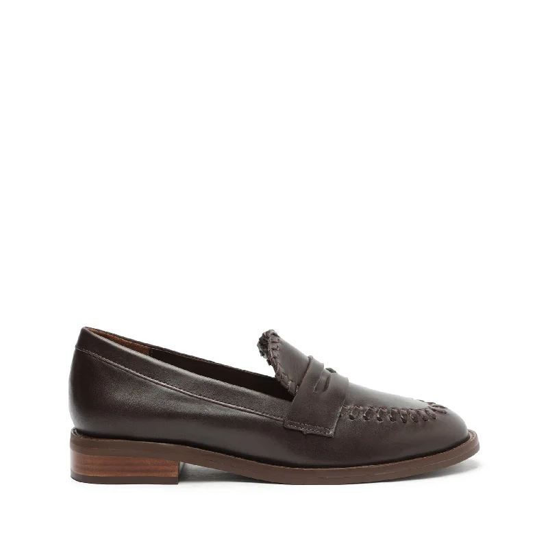 Flats with modern spaces-Lenon Leather Flat