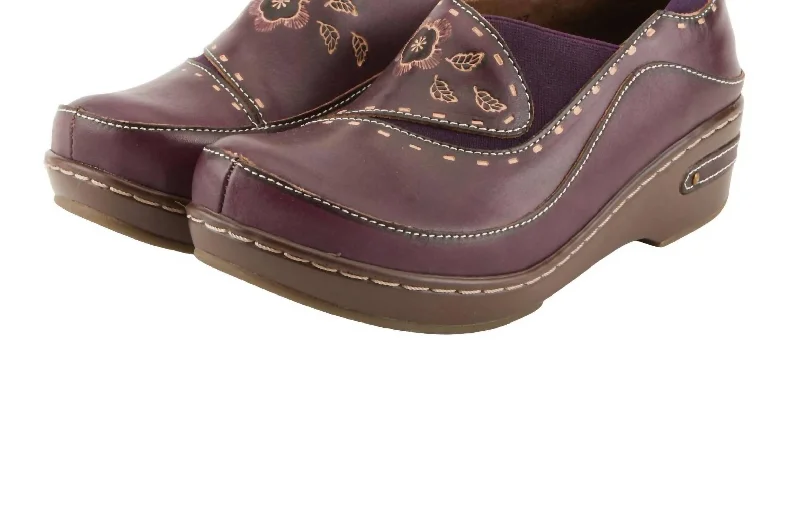 running shoes for classic fit-Women's Burbank Clogs In Purple