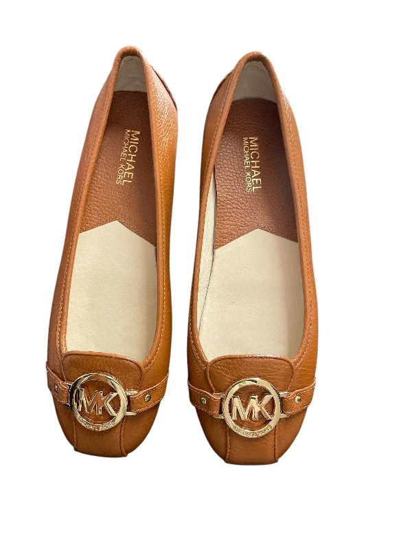 Flats in cultural district-Shoes Flats By Michael By Michael Kors In Brown, Size: 9