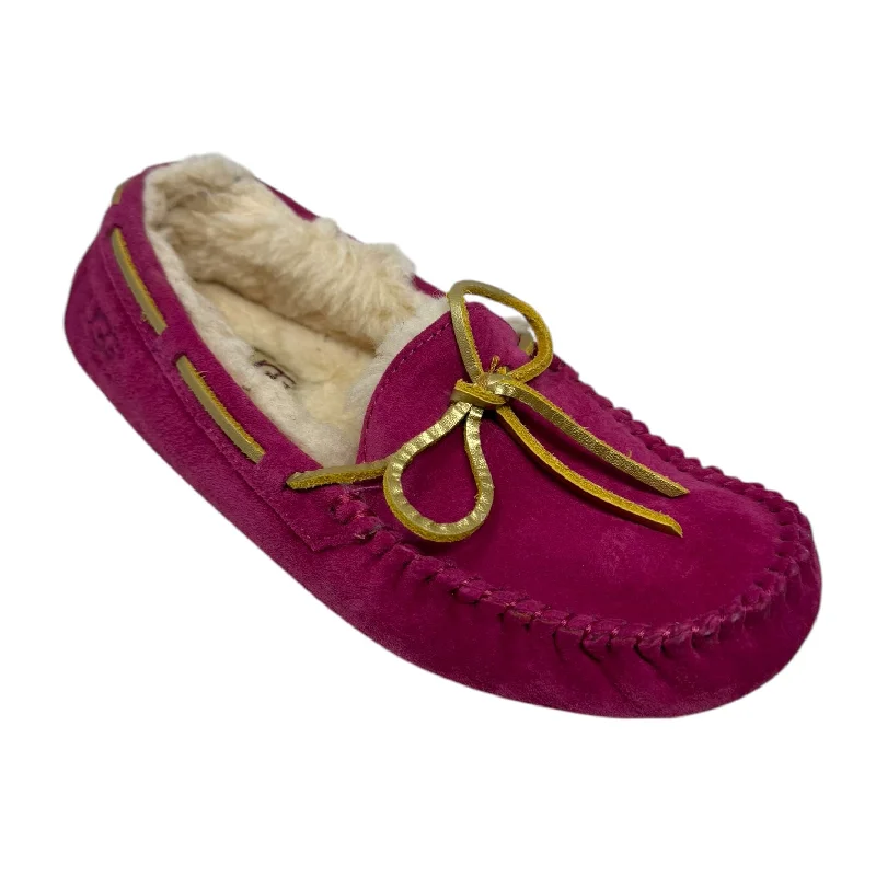 running shoes for monthly races-Slippers Designer By Ugg In Pink, Size: 5