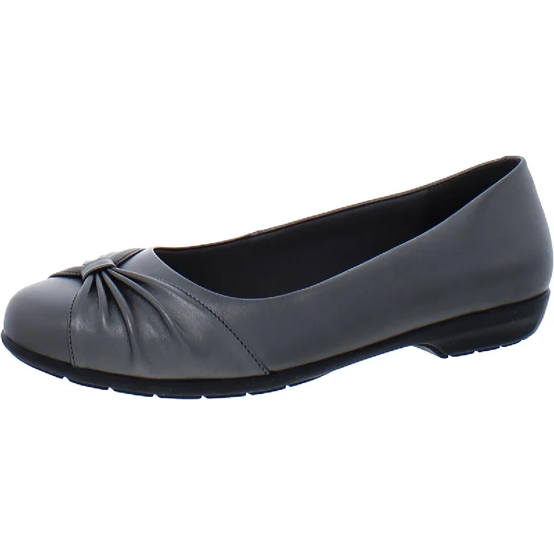 Flats near train station-Walking Cradles Womens Fall Leather Slip On Skimmer Shoes