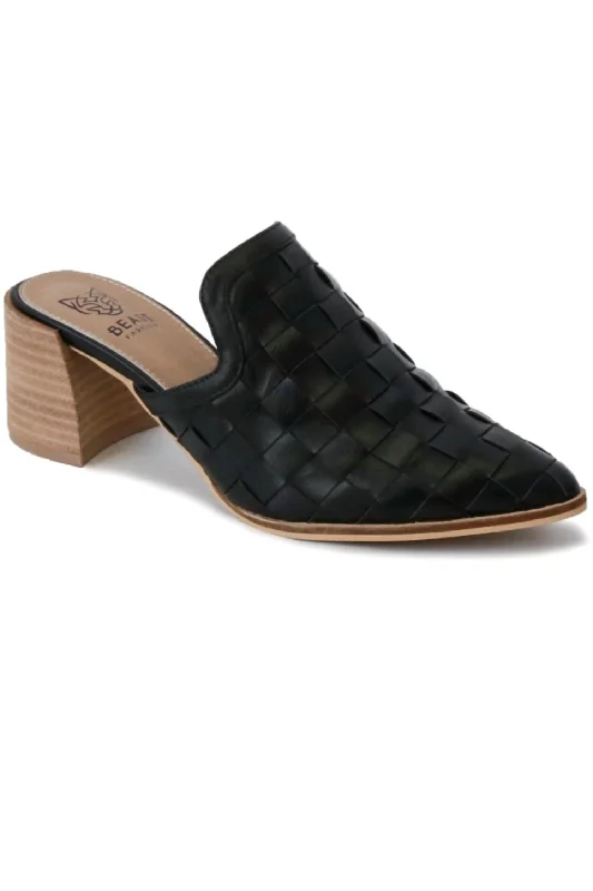 running shoes for commuting-Women Stephanie Sandal In Black