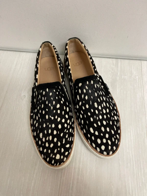 Flats with high-end design-Shoes Flats By Ugg In Black & White, Size: 10