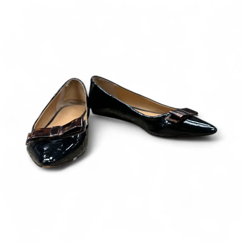 Flats near art spaces-Shoes Flats By J. Crew In Black, Size: 7