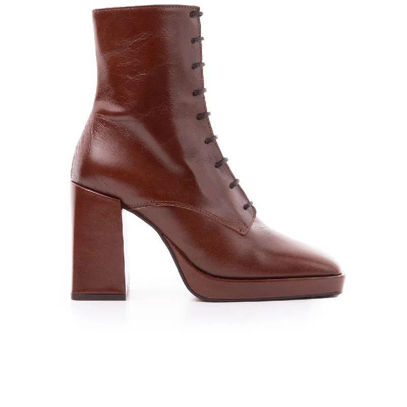 sandals with cool tones-How to wear boots with hoops-Amboise Chestnut Leather