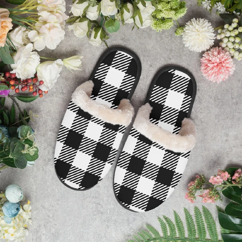 running shoes for casual sports-Black & White checkered | cozy slippers