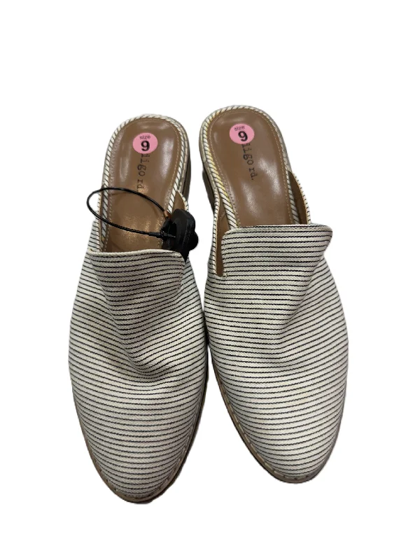 Flats with ample spaces-Shoes Flats By Indigo Rd In White, Size: 9