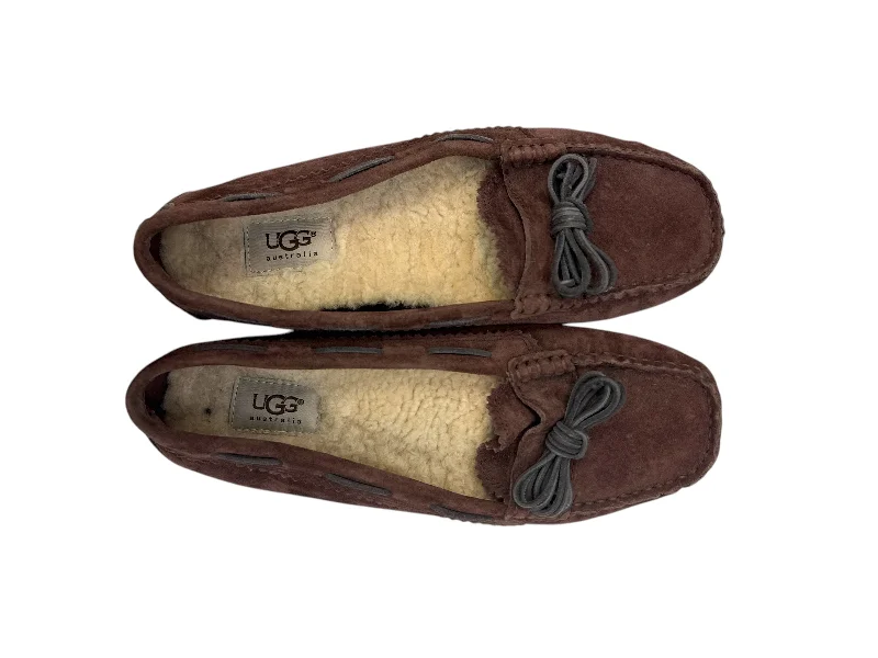 running shoes with stable grip-Slippers Designer By Ugg In Brown